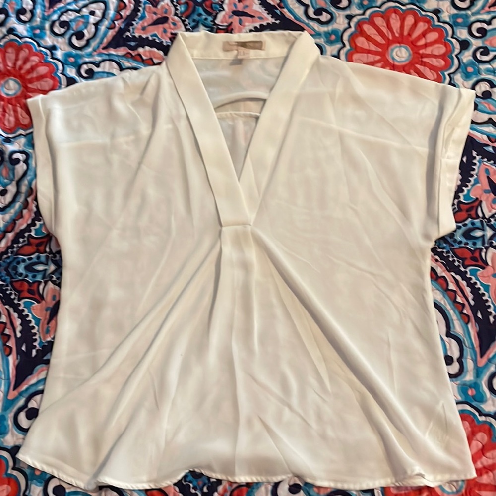 134 white top